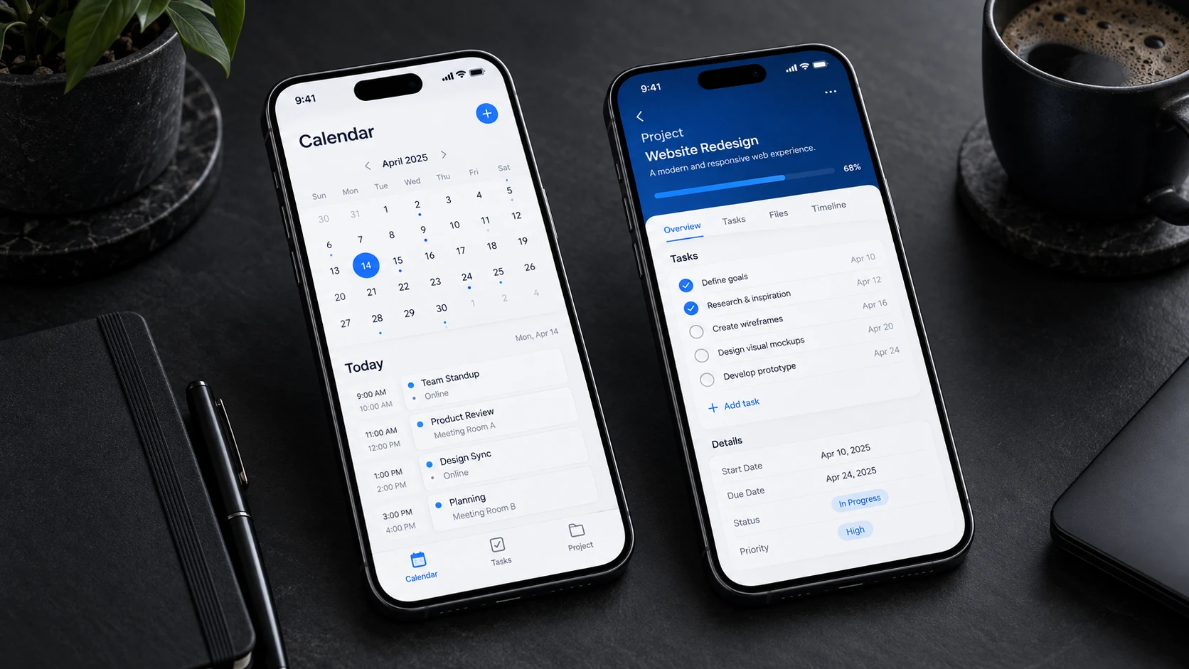 カレンダーとプロジェクト管理アプリを表示する2台のスマートフォン