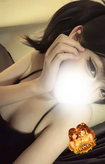 さきのセラピスト写真
